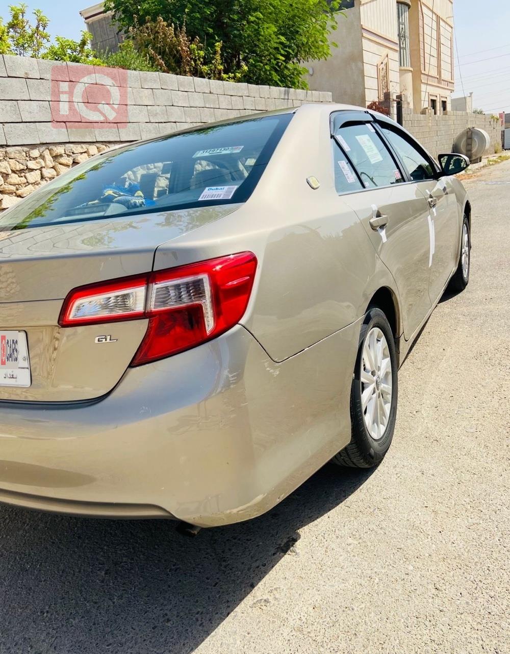 تۆیۆتا کامری